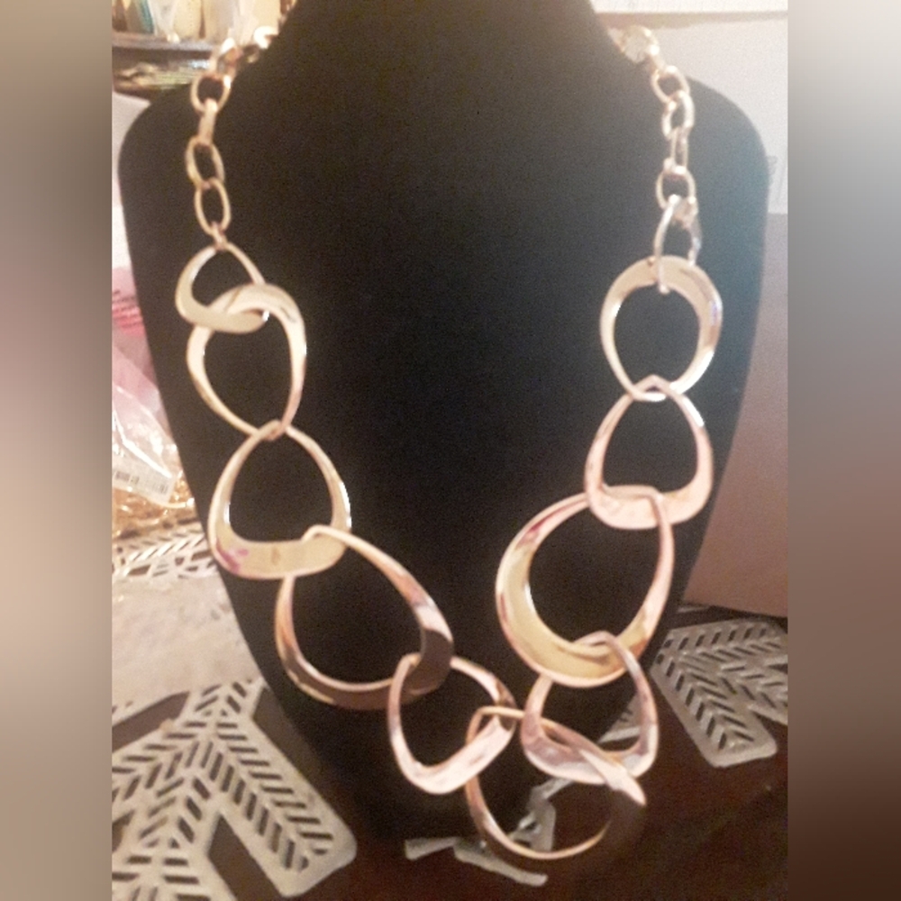 Neiman Marcus Chain Link Necklace